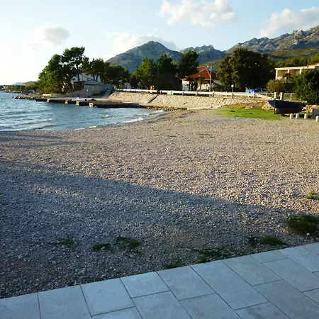 In - Paklenica Riviera 41711 * Seline